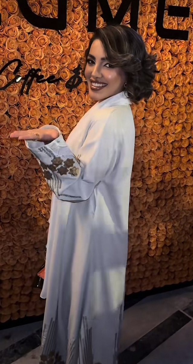 افتتاح بلومن جود العنزي تهبل ميك اب ما شاء الله تبارك الرحمن جمالك روعه 
#جود_العنزي <a href="/J10uo/">جود العنزي 🐎.</a>