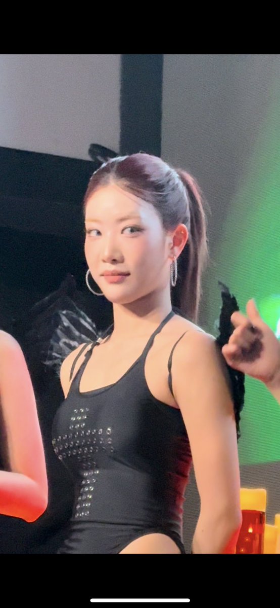 hiyywon's tweet image. I am in love with her