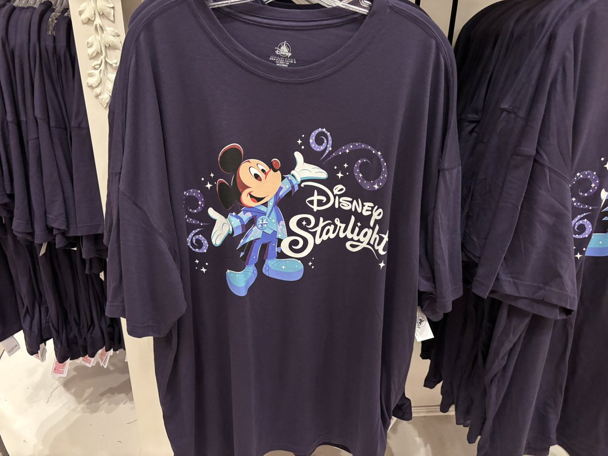 ThatJakeKid91's tweet image. Starlight’s new merchandise collection. Shirts, ears, bubble wands, and pins!