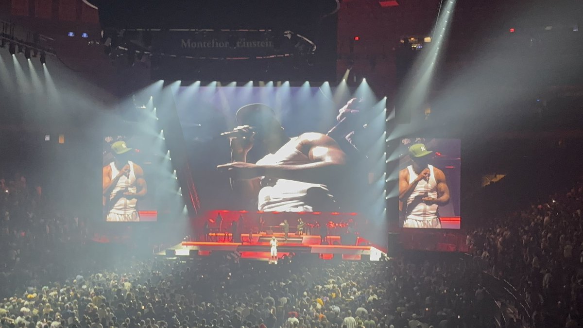 itssNotHarry's tweet image. One of the best nights of my life, seeing Wu-Tang clan and Run The Jewels live, was an experience to remember, we had an amazing time watching the Final Chamber Tour, it was an epic once in a lifetime opportunity and I loved every second of it. 👐
