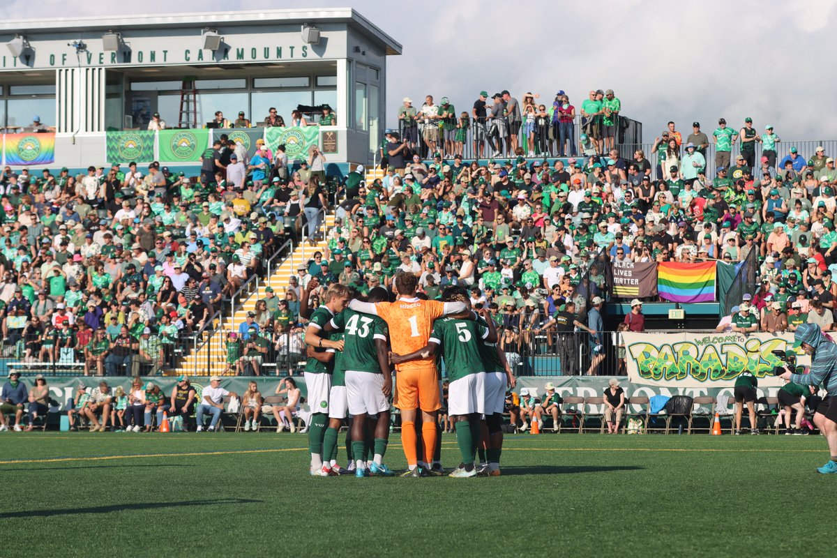 UVMmsoccer's tweet image. 𝗦𝗼𝗺𝗲𝘁𝗵𝗶𝗻𝗴 𝗮𝗯𝗼𝘂𝘁 𝘁𝗵𝗼𝘀𝗲 𝗩𝗶𝗿𝘁𝘂𝗲 𝗡𝗶𝗴𝗵𝘁𝘀!

Congrats to @VermontGreenFC on their Eastern Conference Final berth!