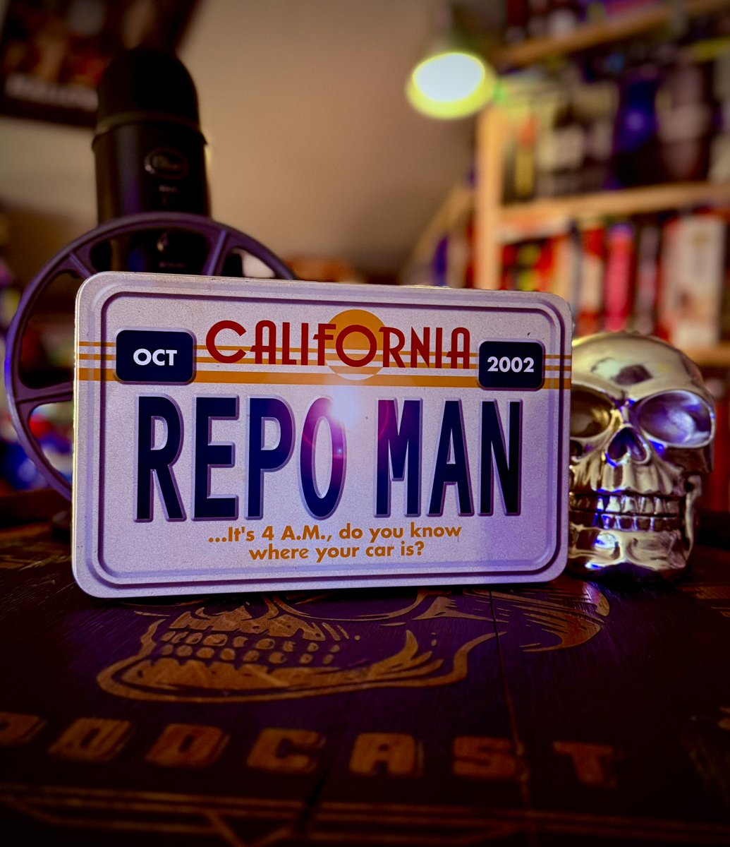 ElecticEnterta1's tweet image. Snagged this Anchor Bay tin of Repo Man for free! 🤘 

#repoman #anchorbay #dvd #physicalmedia 

@anchorbayarchives