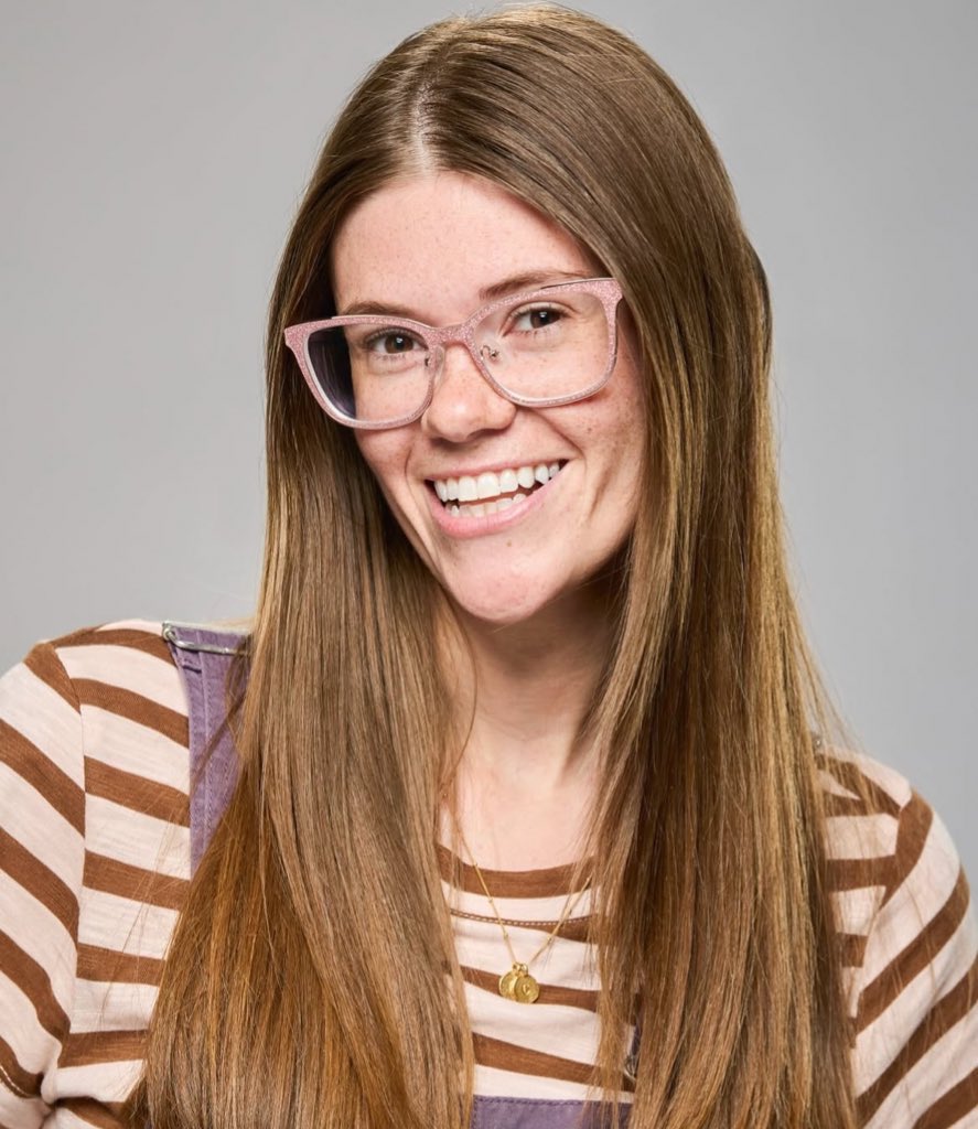 SL0PWH0RE's tweet image. Same insufferable energy #bb27