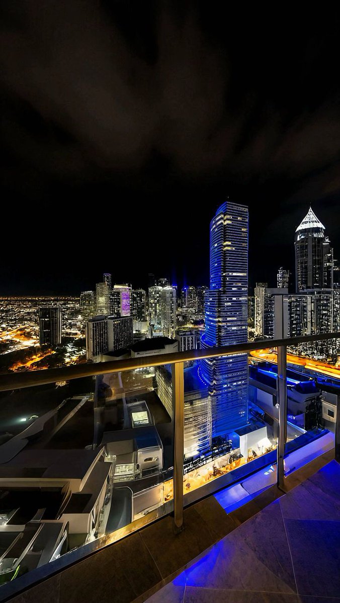 Luxi ⭐ tweet media