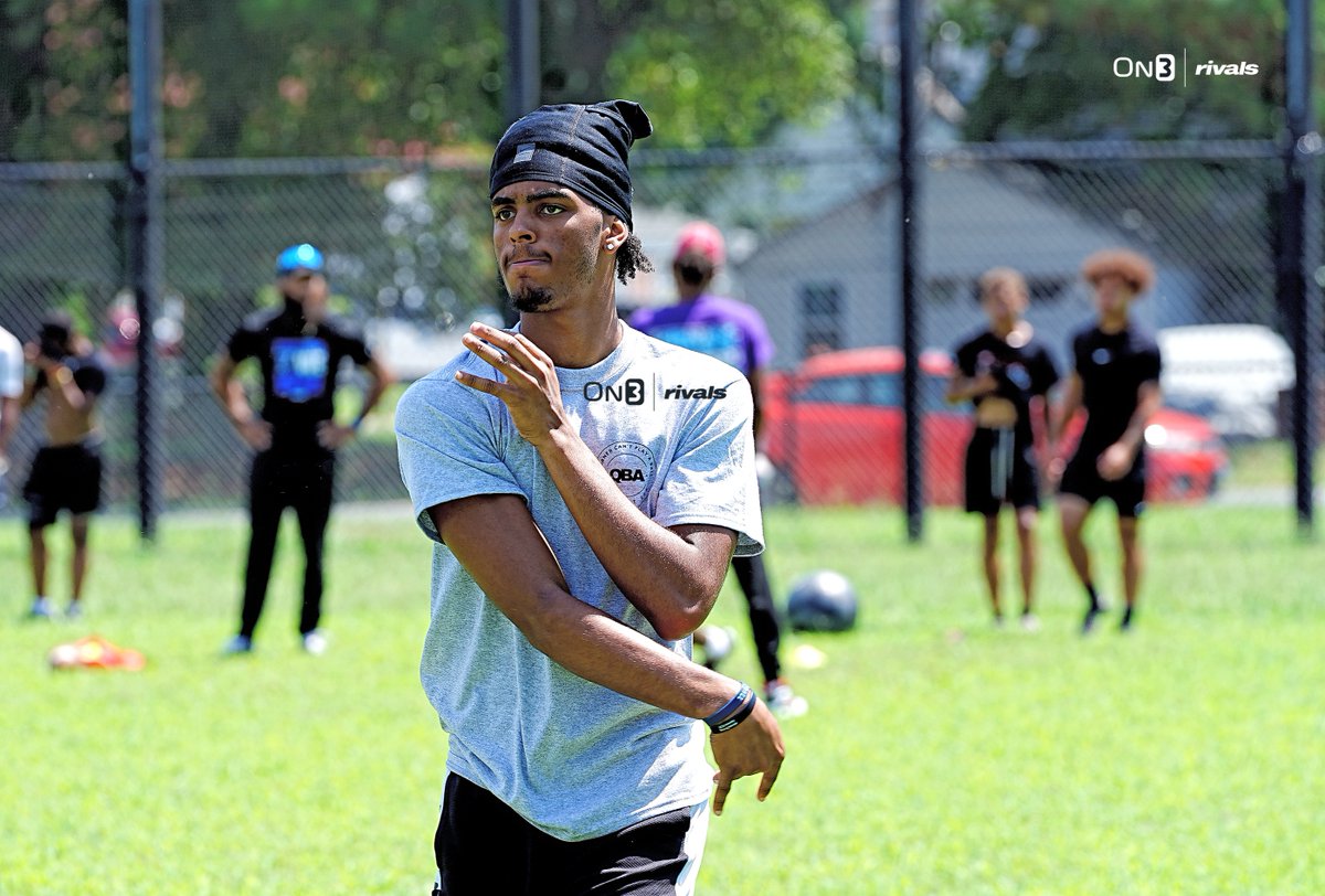 WillVapreps's tweet image. Spoke to Denbigh 2027 quarterback Kevin Parker at the @TeeFree_ Quarterback Architects camp. Parker is leading a resurgence on the football field and basketball court in Patriot land. @KevinParker111 @DHSFootball757