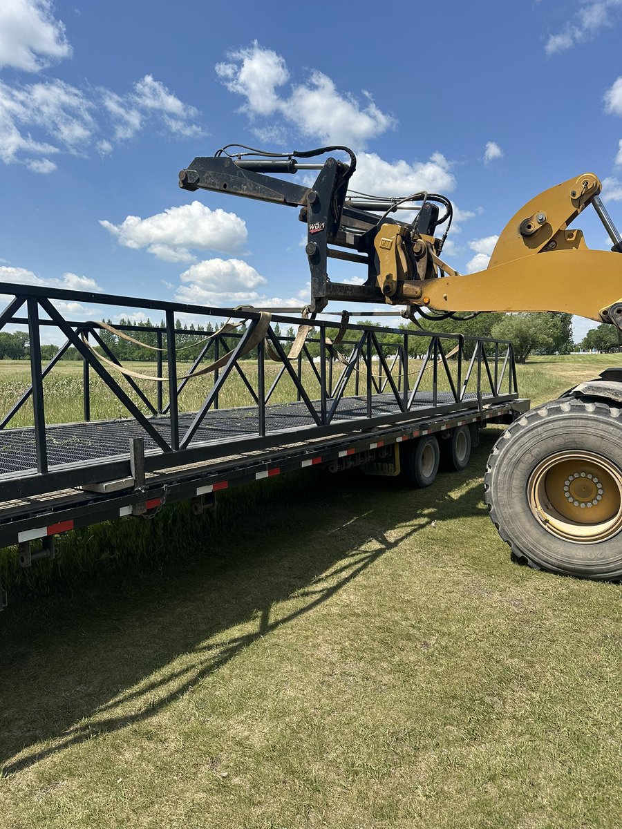 🚧 Progress Update on Hole #9!

The new bridge is getting closer to completion, and we couldn’t be more excited! A huge shoutout to Fontana’s Trucking for the delivery—your support keeps things moving forward!

Stay tuned for the finished look!