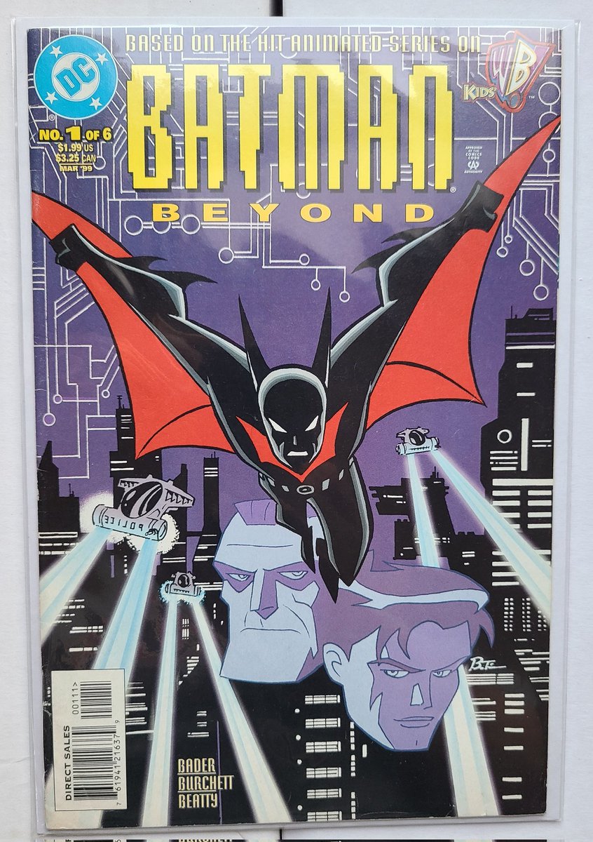 AlecPorBust's tweet image. Random Batman from my collection!
Batman Beyond #1! Written by Hilary Bader with art by Rick Burchett and cover by Bruce Timm.
I absolutely loved the cartoon growing up as a kid and actually found this book hiding in a dollar bin at my LCS 🦇