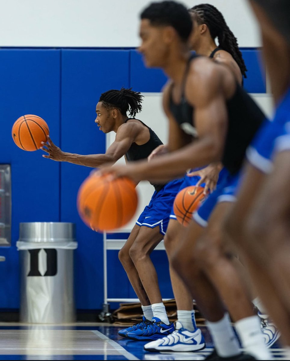 Isaiah Evans (@isaiahevans26) on Twitter photo 