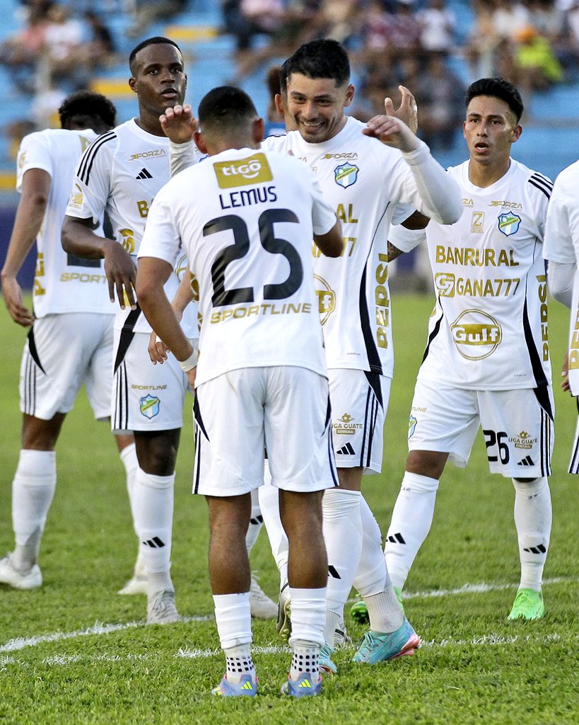 🤝 Erick Lemus asistiendo a Darwin Lom en el primer gol y Darwin Lom asistiendo a  Erick Lemus en el segundo gol.