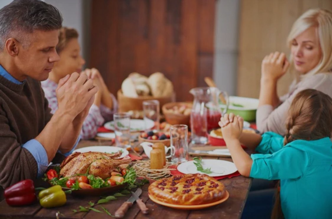 njoyzgrl81's tweet image. KARMA: What you do now will influence what happens to you later.
Simple acts of kindness are beneficial for your soul and others.
Start gathering extra holiday supplies, decorations, small gifts for children.
Look through your holiday dish ware,
find a serving bowl or…