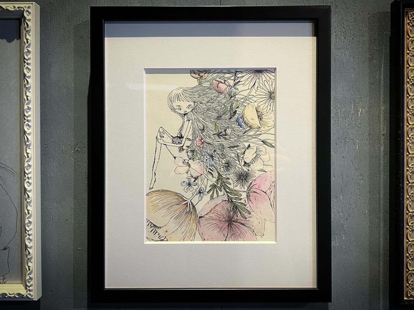 鉛筆画　ビリーアイリッシュ　インテリア gallery hydrangea ☞ ～7/28(月) 三谷拓也個展『夢漂の器』開催