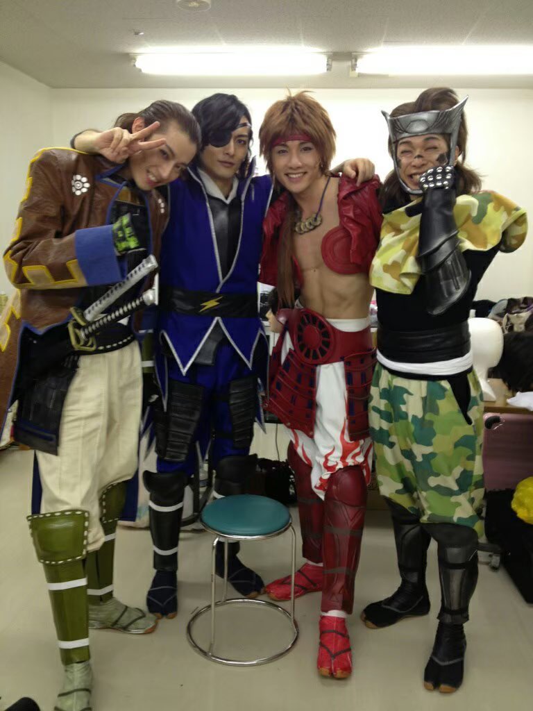 kei_hsgi1010's tweet image. 戦国BASARA20周年おめでとうございます!
自分は舞台で真田幸村を2010年から2013年まで演じさせて頂きました!
最高な仲間達と出会い、最高に熱かった青春が今でもちゃんと心に刻まれています。
この先もずっと大事な作品のひとつです。
BASARAに出会えて心から感謝!
でも、このお腹どこいった?🤔