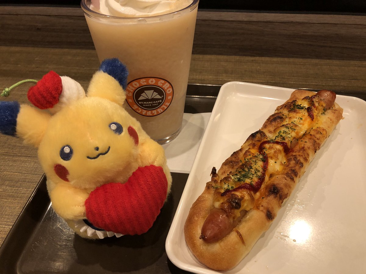 tukikujirapr's tweet image. 昨日は「れみのそうさくむら」ありがとうございました!
普段お話ししない方とお話し出来て楽しかったです✨やっぱり画材の話するのが楽しいものです(^^)
ポケモンの話も嬉しかったです!
お立ち寄り頂いた方
作品お迎えして頂いた方
スタッフ様
ありがとうございました!
#れみむら12