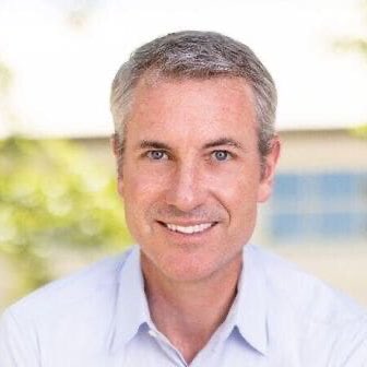 chasedownleads's tweet image. JUST IN: Andy Byron is building a vending machine empire and will make way more in passive income than he ever made at a stupid 9 to 5 job