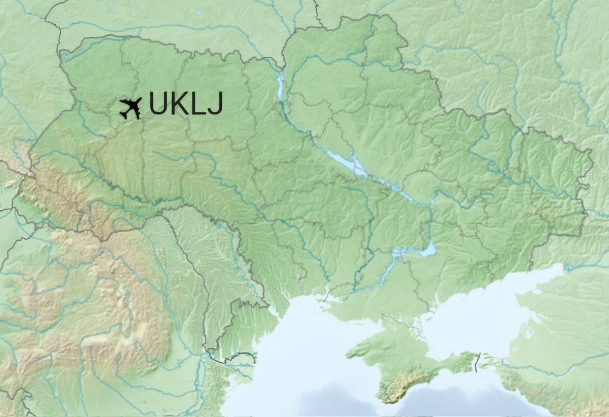 SU_57R's tweet image. #BREAKING 🇷🇺🇺🇦 A second pair of Russian Kinzhal hypersonic missiles have struck near the Western Ukranian city of Dubno.
It's not yet known what the target was. However, just outside the city sits an abandoned airbase that was likely activated when the war started. It's…