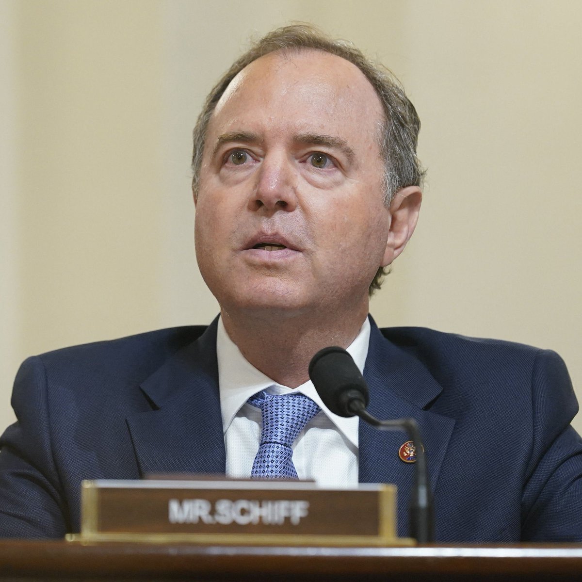 remarks's tweet image. JUST IN: 馃嚭馃嚫 President Trump says Adam Schiff is in "BIG TROUBLE," and "should pay the price of prison."