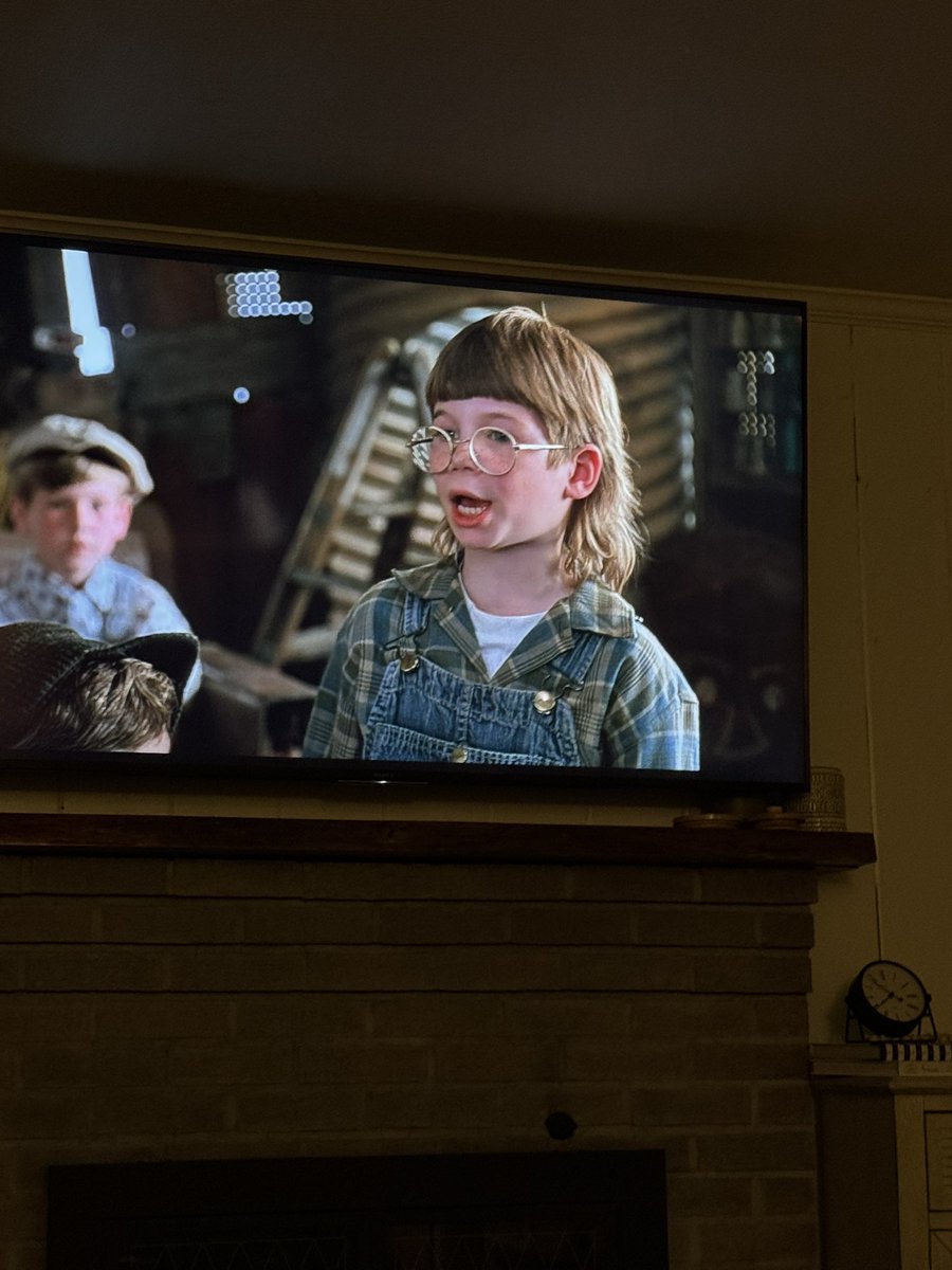 RandomAOT's tweet image. My favorite Comedian of all time @TheoVon