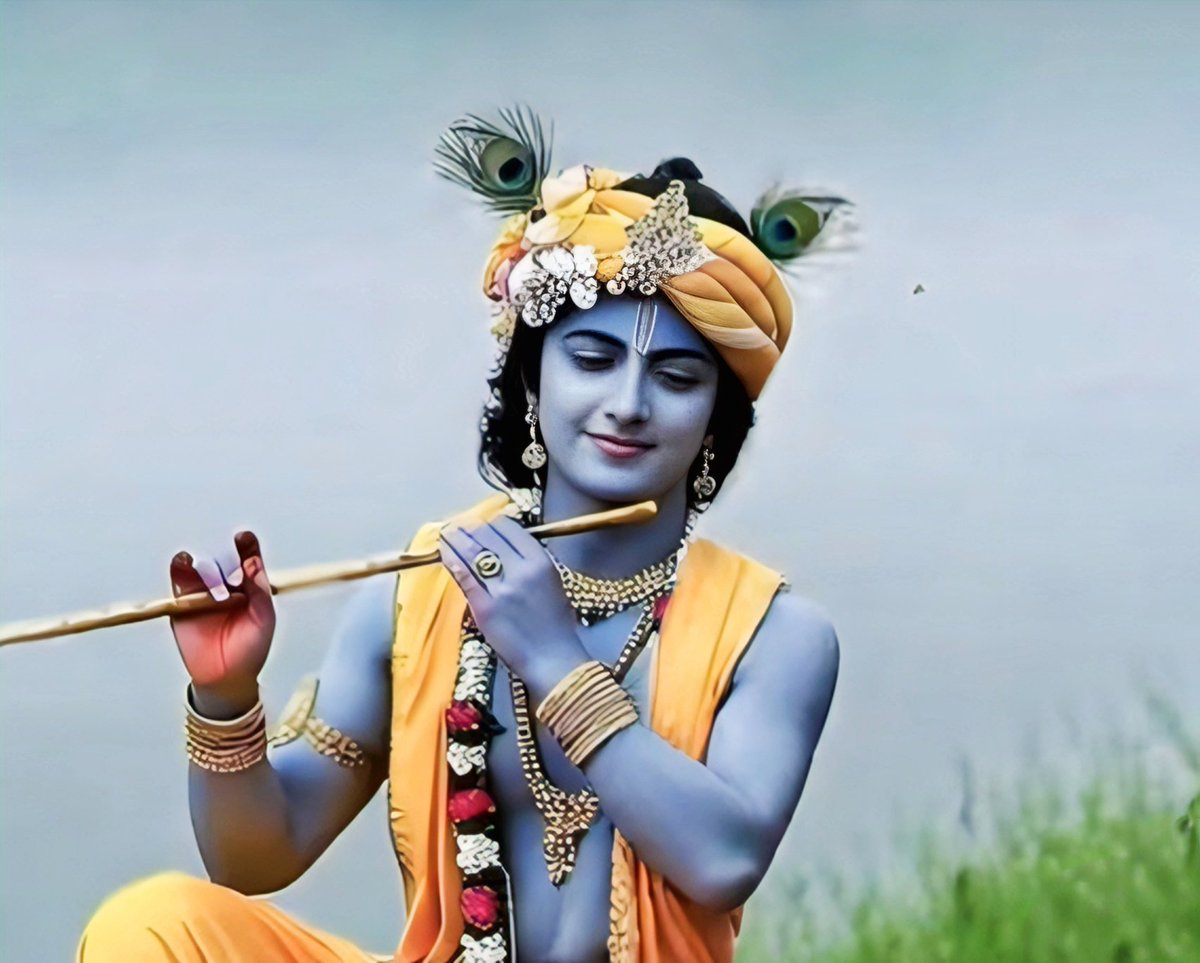 chauhanaug08's tweet image. किसी भी अज्ञानी व्यक्ति से कभी भी उलझना अथवा
बहस नहीं करनी
चाहिए..
अज्ञानी व्यक्ति बैल के समान होता है वो ज्ञान में नहीं,
सिर्फ़ आकार में बड़ा
दिखता
है!
"जय श्री कृष्णा"
🙏सुप्रभात🙏