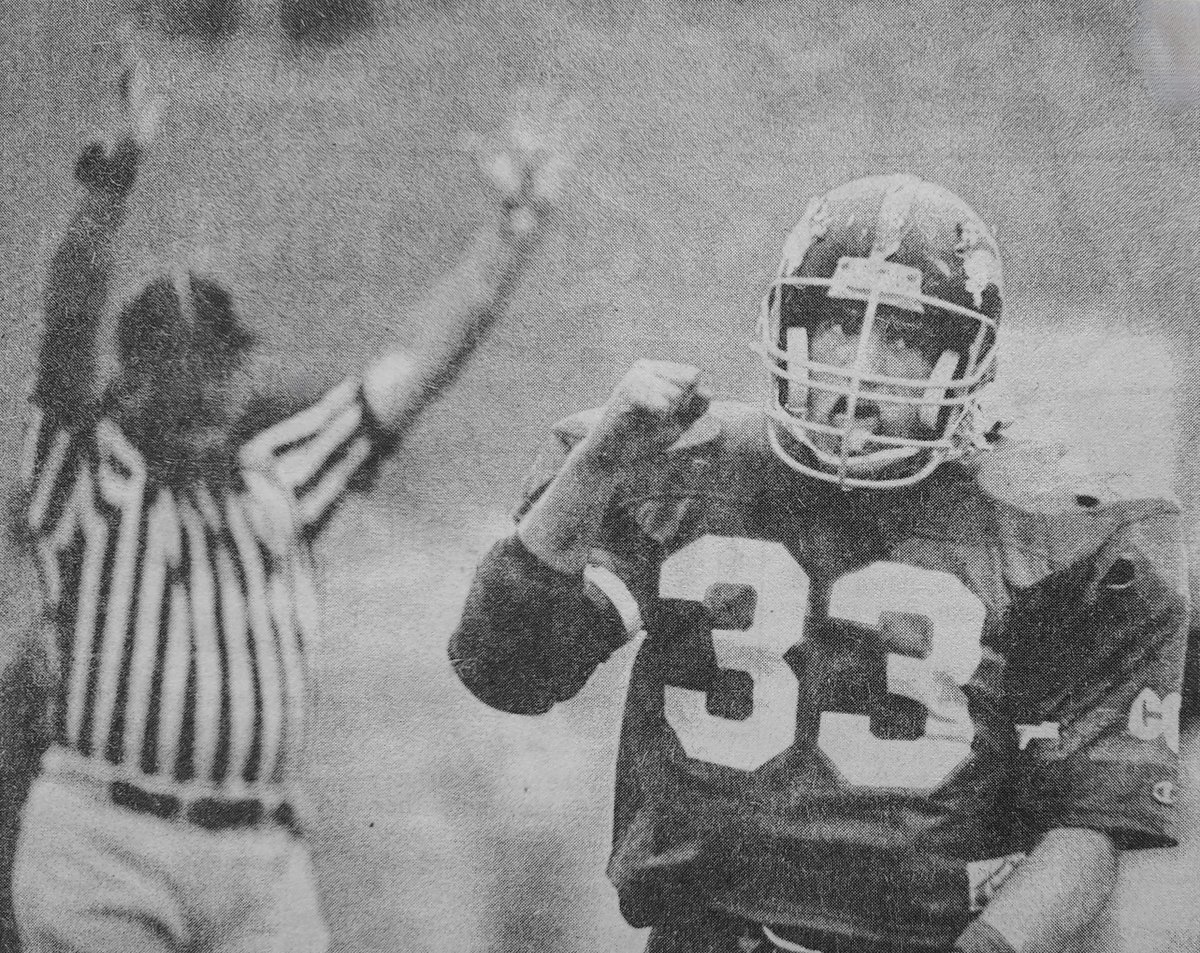 CovCathFBAlumni's tweet image. 33 days until the 2025 Covington Catholic football season kicks off!
#RollColonels #WASTWND #Team59