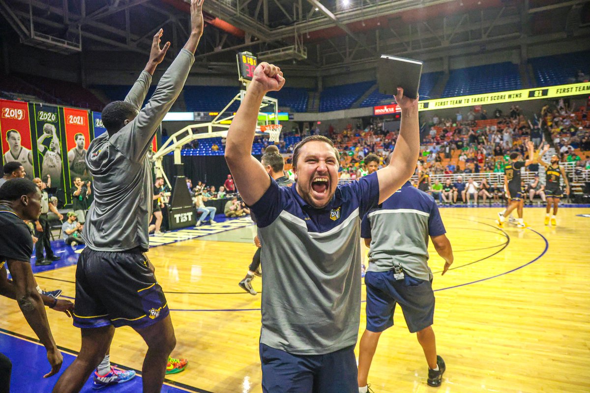 MetroNewsSports's tweet image. Best Virginia gets by Herd That 82-75 for spot in regional championship:
wvmetronews.com/2025/07/20/bes…