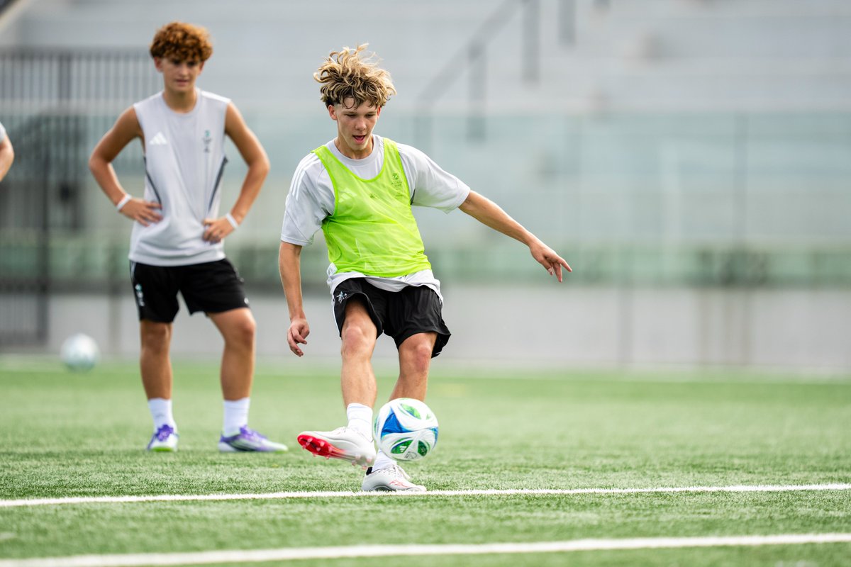 austinfcacademy's tweet image. Final prep! 🌳🌳
Christian Ayala and Nico Aristizábal putting in the work with the West team ahead of tomorrow’s @MLSNEXT All Star game!