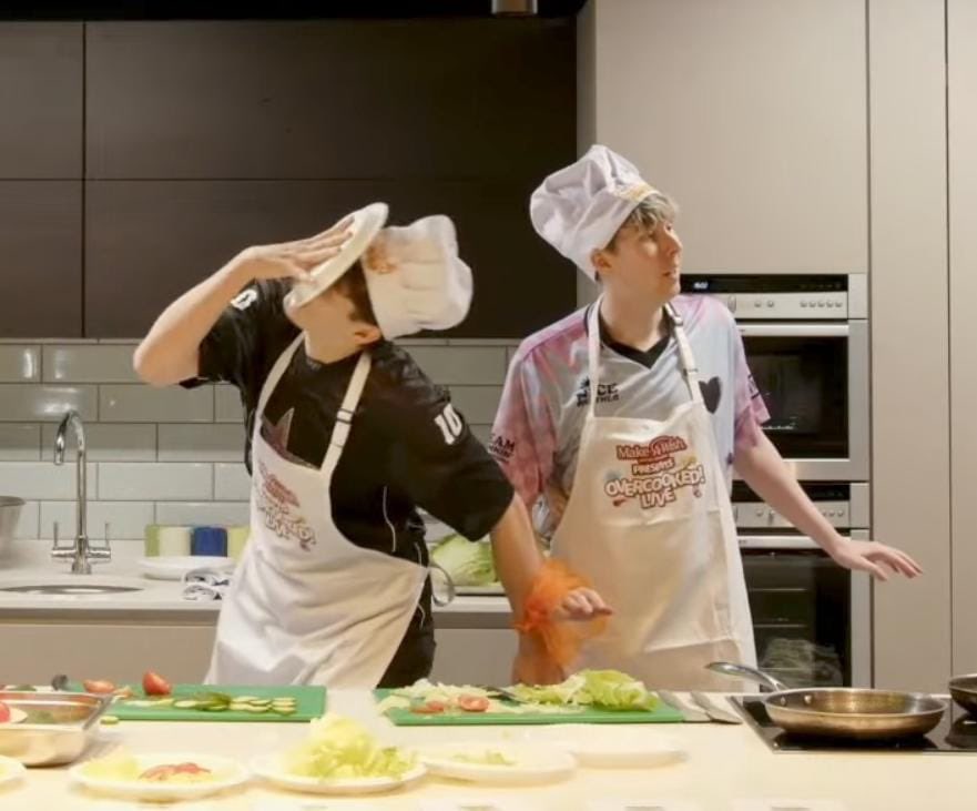 JustTiredToad's tweet photo. That was so fun to watch, and Adam and Alice were so fun, the vibes were amazing and I got to see 4 new incredible divas that I can now go and follow, thanks @MakeAWishUK
#Kitchendad https://t.co/tZCqERrhmg