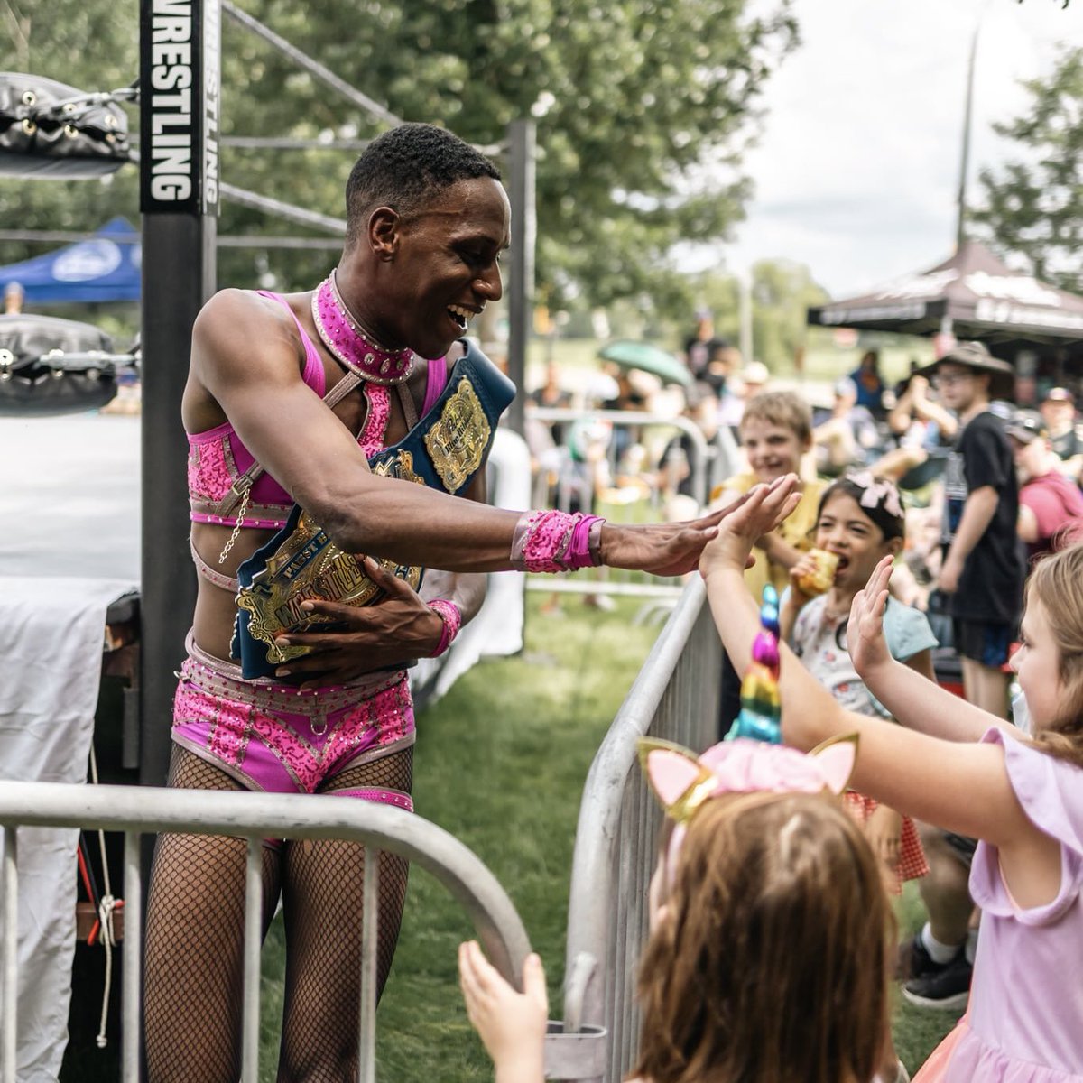 f1rstwrestling's tweet image. Much love to everyone that joined us in Oakdale, MN on Saturday. ❤️ We had so much fun, and we hope you did too!
A big shout out to our friends at the @washcolib Oakdale Library… Many thank you’s for being such amazing hosts! 😁📚