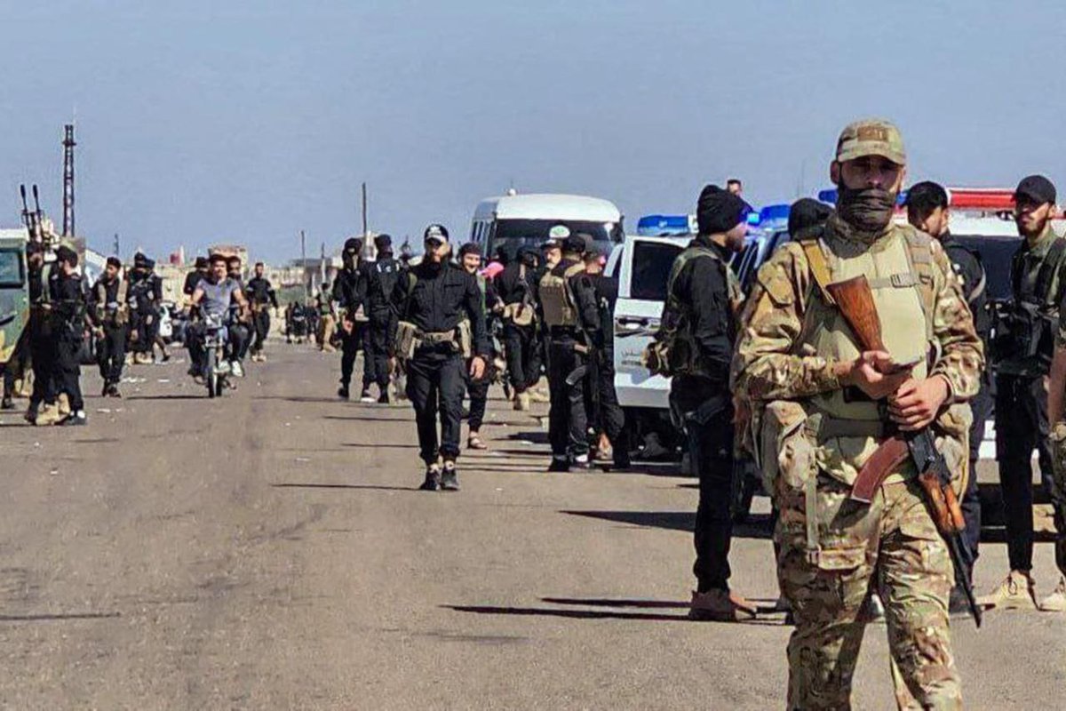 samer3433's tweet image. Fighting has resumed in #Suwayda between tribal forces and the #Israeli agent after Hijri and his terrorist group broke the ceasefire.
#Syria