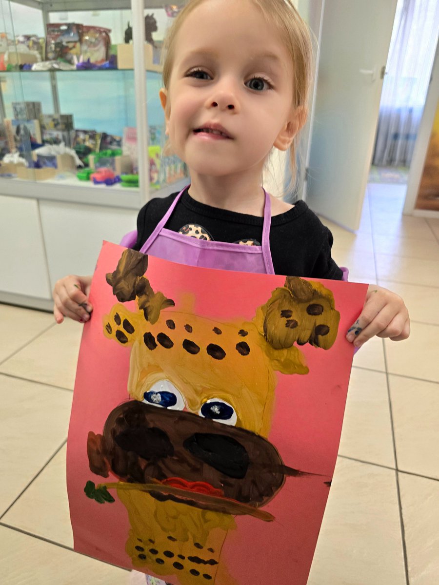 misss_kati_art's tweet image. She turned 3 on July 19.
She's already drawing, singing, fantasizing, and she's sure she's an artist too. I agree with her!
To celebrate this, I launched the OE drop, at 0.3 tez. Available for another 5 days.
Welcome to our little miracle.
objkt.com/tokens/KT1Vt3S…