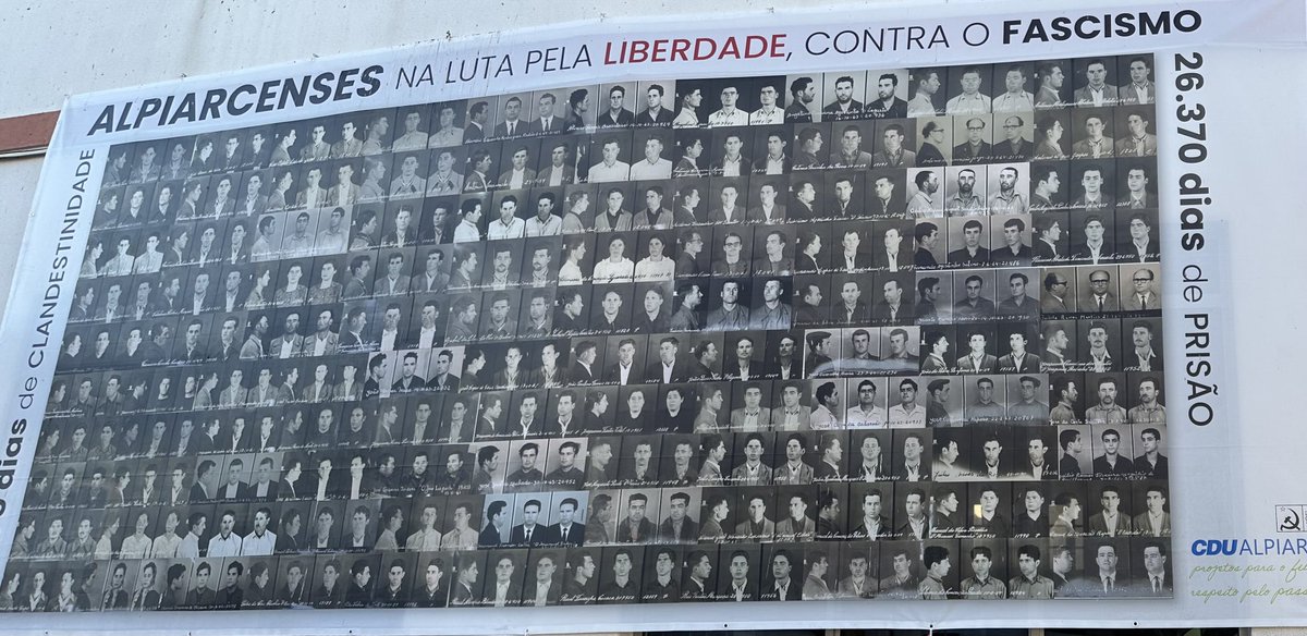 Alpiarça deu o seu contributo para a República e eleições livres. José Relvas é bastante conhecido, mas nesta homenagem na parede da sede do Partido Comunista de Alpiarça, está o meu avô. Esteve preso por lutar pelo que acreditava. Não fiquemos nós indiferentes.