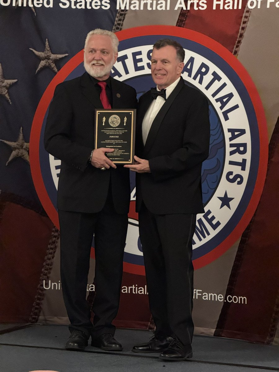 SenatorBirdwell's tweet image. On a personal note, I had the distinct honor to be inducted into the US Martial Arts HOF last night in the senior inspirational category. Got to see my former Battery Commander (BC), LTC Wilson there. We were on the fire base in Korea near the DMZ together when I was his XO.…