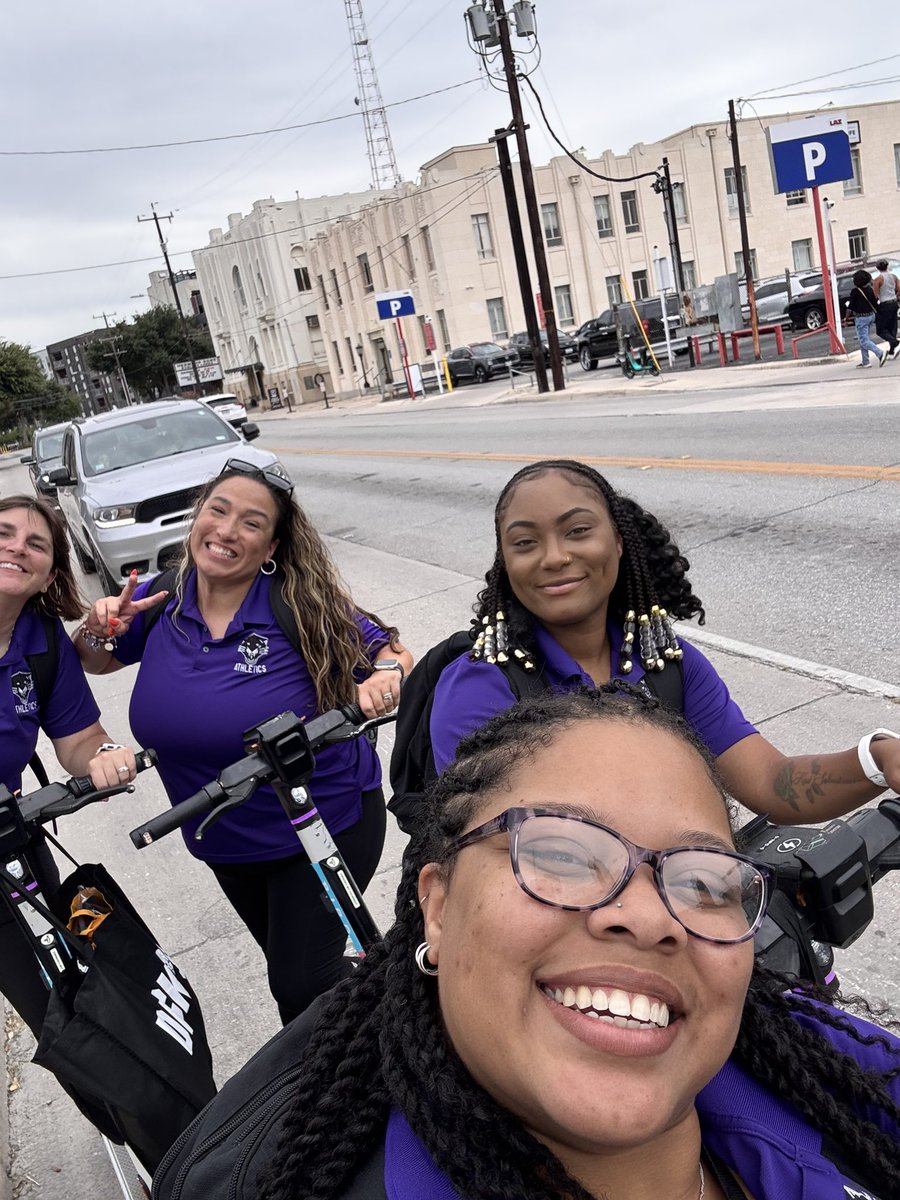 Naomi Cooper tweet media