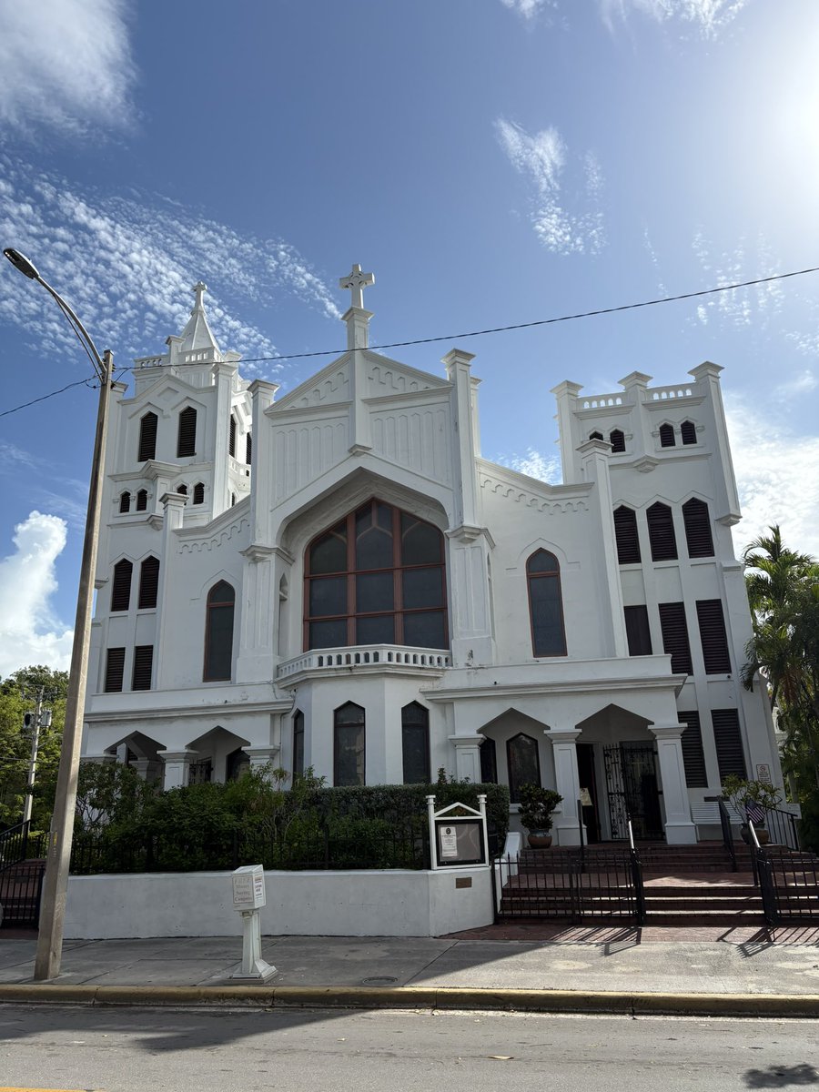 DeanSouthwark's tweet image. Super to be at St Paul’s, Key West. @StPaulsKeyWest