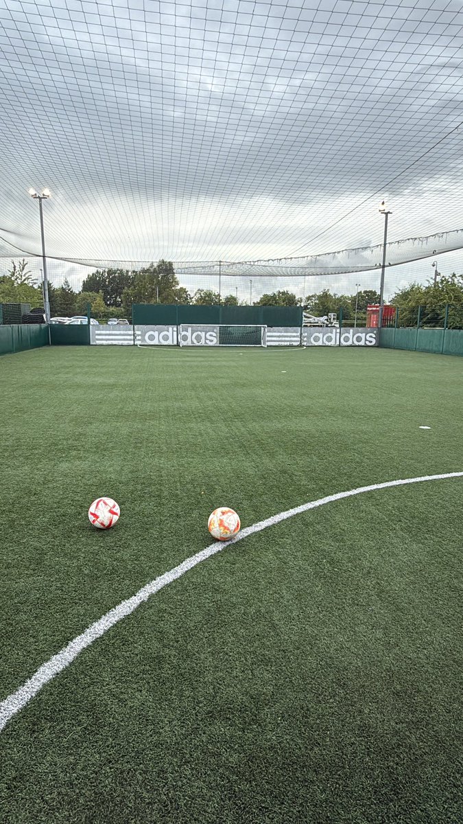 Good session tonight. Putting the work in. Getting a sweat on. Hitting some top bins!