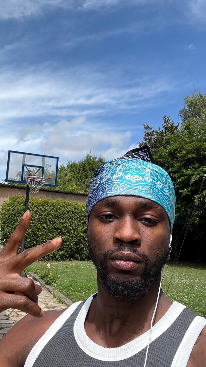 bigpdelh's tweet photo. Let it be known to the world 🌎 he is the GOAT
#Omahlay #SSIAH https://t.co/o6w8f2rktD