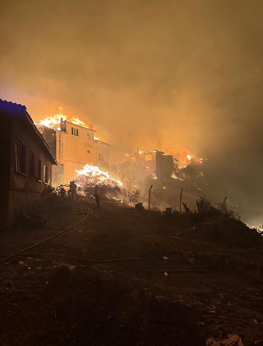 Sakarya Geyve’de çıkan orman yangını kontrol altına alınamadı… Taşoluk ve Hacılar mahalleleri tahliye edildi.. #SakaryaYanıyor