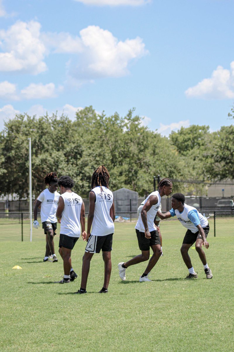 Kymani Service tweet media