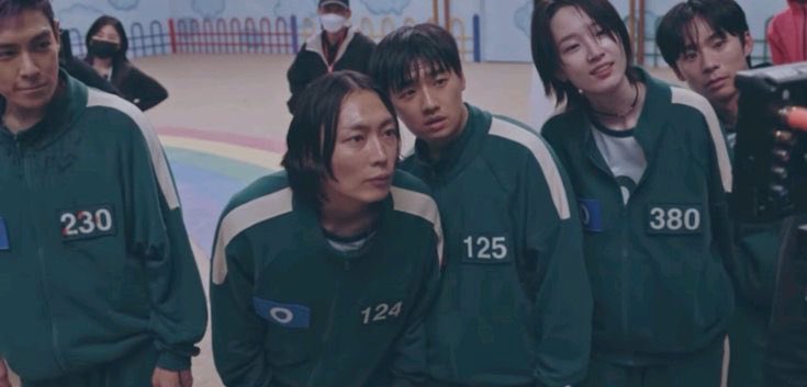 𝜗𝜚  ・   what if team thanos lived together ?

ꪆ୧  ₊   thank you for the request, anon ! ╱   a  🧵  𓂃  !