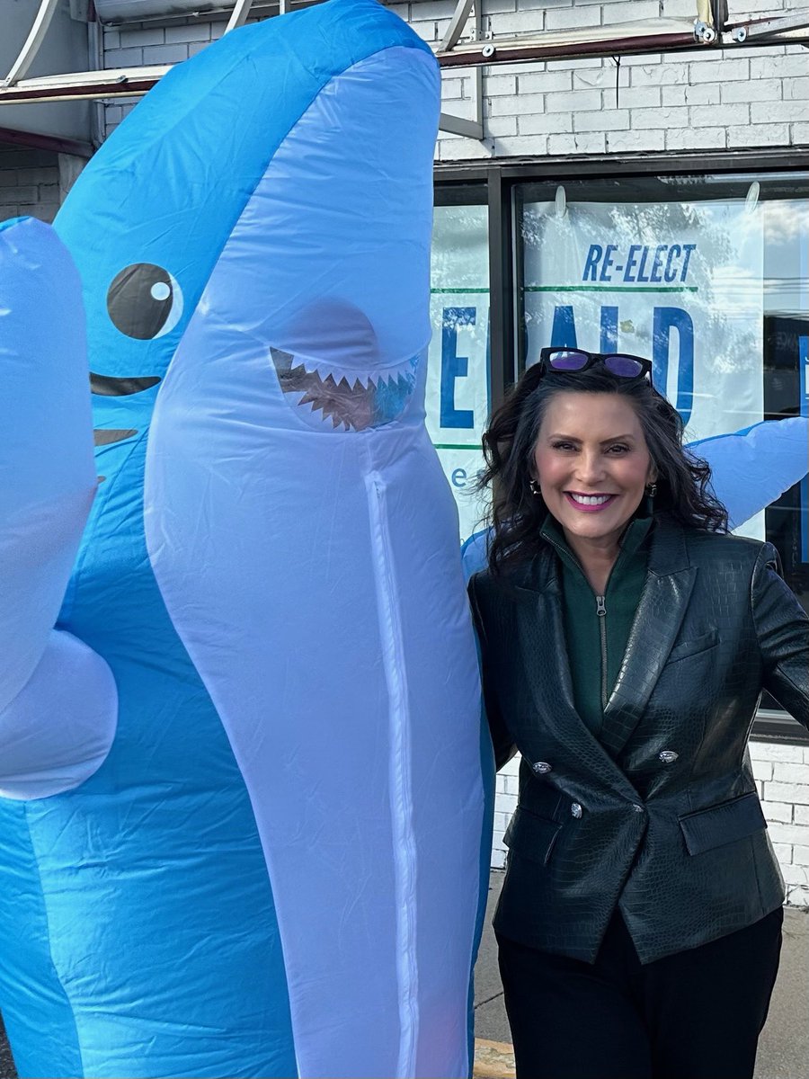 gretchenwhitmer's tweet image. Welcome to Shark Week!!!! 🦈 🌊
Shark Week is our reminder to just keep swimming even when times are tough. Let’s bring Shark Week energy to everything we do this week and every week!