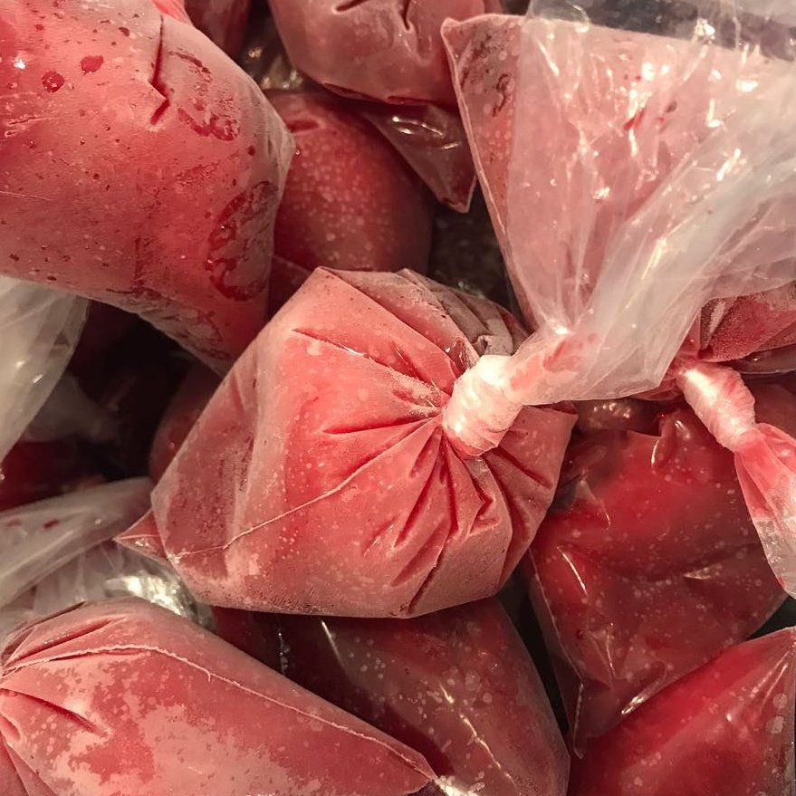 بمناسبة 
اليوم العالمي للا اسكريم
احب اقدم للجيل الجديد ايسكريم الجيل القديم ، نسميه عسكريم 😂