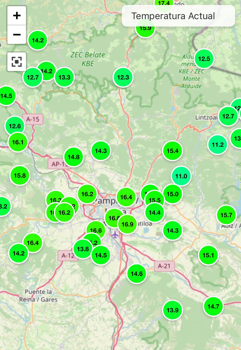 Meteonavarra_'s tweet image. 23h y rondamos los 16ºC en Pamplona, noche para dormir a gusto por la Cuenca de Pamplona gracias al cierzo 👌🏻🌬️, con 14-16ºC ahora mismo. En la Higa de Monreal 9.5ºC y en Lakarri 11.0ºC. El jueves y viernes rondaremos los 21ºC de temperatura máxima en Pamplona en plena canícula.