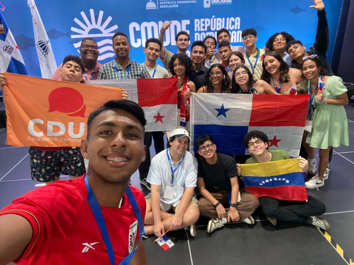 #EsNoticia🔴 Panamá destaca en el Campeonato Mundial Universitario de Debate en Español (CMUDE), el cual se celebró este año en República Dominicana del 12 al 20 de julio.