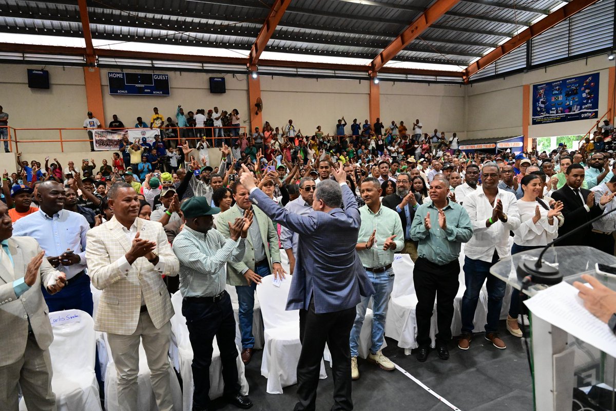Este domingo juramentamos a regidores y dirigentes del PLD, PRM y otras organizaciones que hoy se suman a nuestro proyecto con la convicción de que representamos la verdadera esperanza del pueblo dominicano.

Damos la bienvenida a Francisco Morillo (Obispo)ñ, Frankeli Tiburcio,