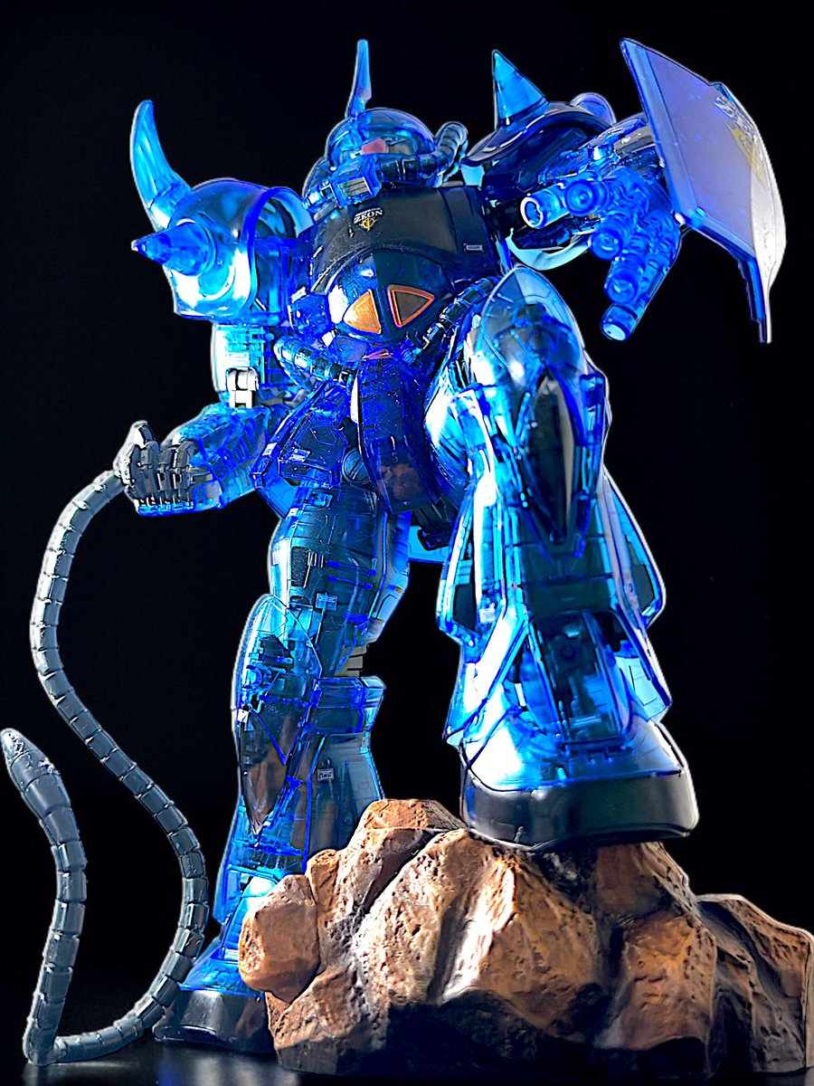 MG 1/100 グフ Ver.2.0 [クリアカラー]完成 これまでMGのクリアカラー