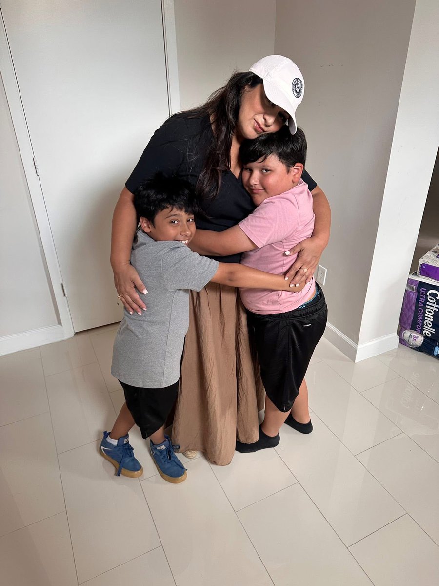 RepMorales145's tweet image. Soaking in some calm with my grandsons 💙 before we head back to Austin. After work, a girls’ trip, & my daughter’s engagement 💍— this was my first real moment with the twins.
Grateful. Grounded. Ready to fight for #HD145.
#txlege #SpecialSession