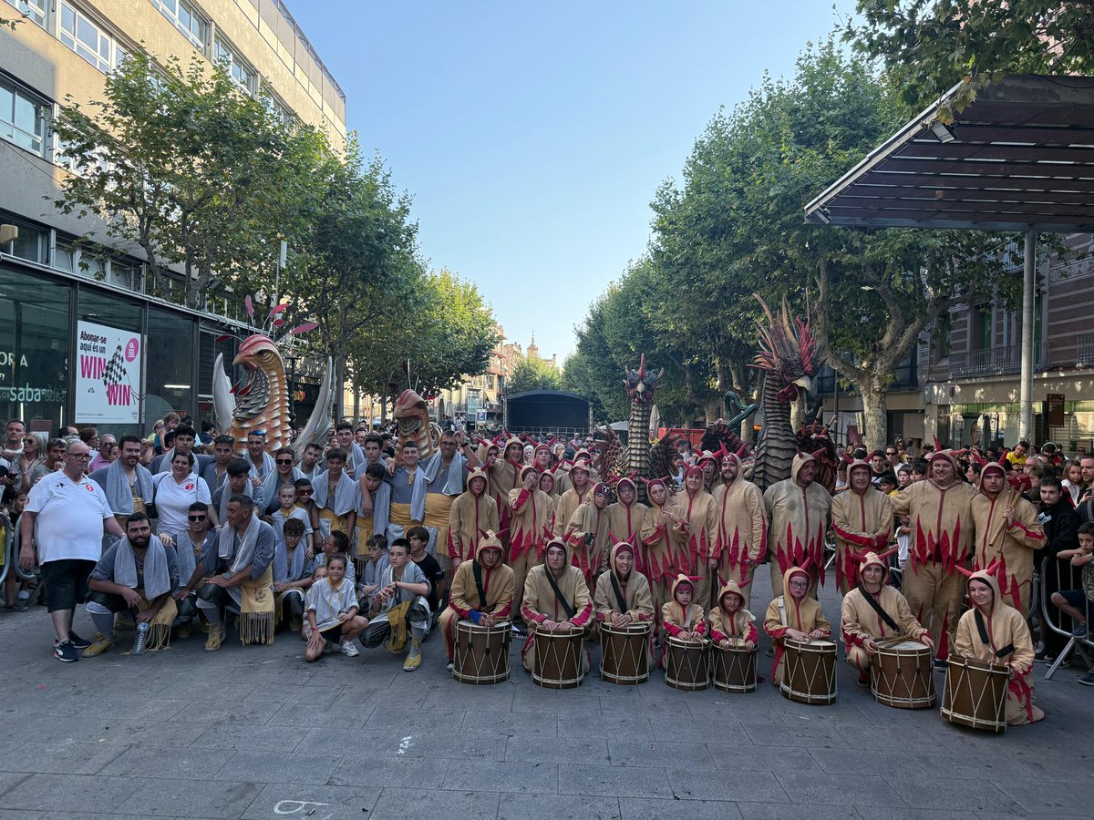 Esquerra Mataró ERC (@ercmataro) on Twitter photo Aquest any a l'#Encesa de Mataró donem la benvinguda al Basilisc Petit, una comparsa nova per apropar la cultura popular als més petits de la ciutat.
🔥 Enhorabona a la família dels <a href="/DiablesMataro/">Ball Diables Mataró</a> per continuar creixent! 🔥 Aquest any a l'#Encesa de Mataró donem la benvinguda al Basilisc Petit, una comparsa nova per apropar la cultura popular als més petits de la ciutat.
🔥 Enhorabona a la família dels <a href="/DiablesMataro/">Ball Diables Mataró</a> per continuar creixent! 🔥