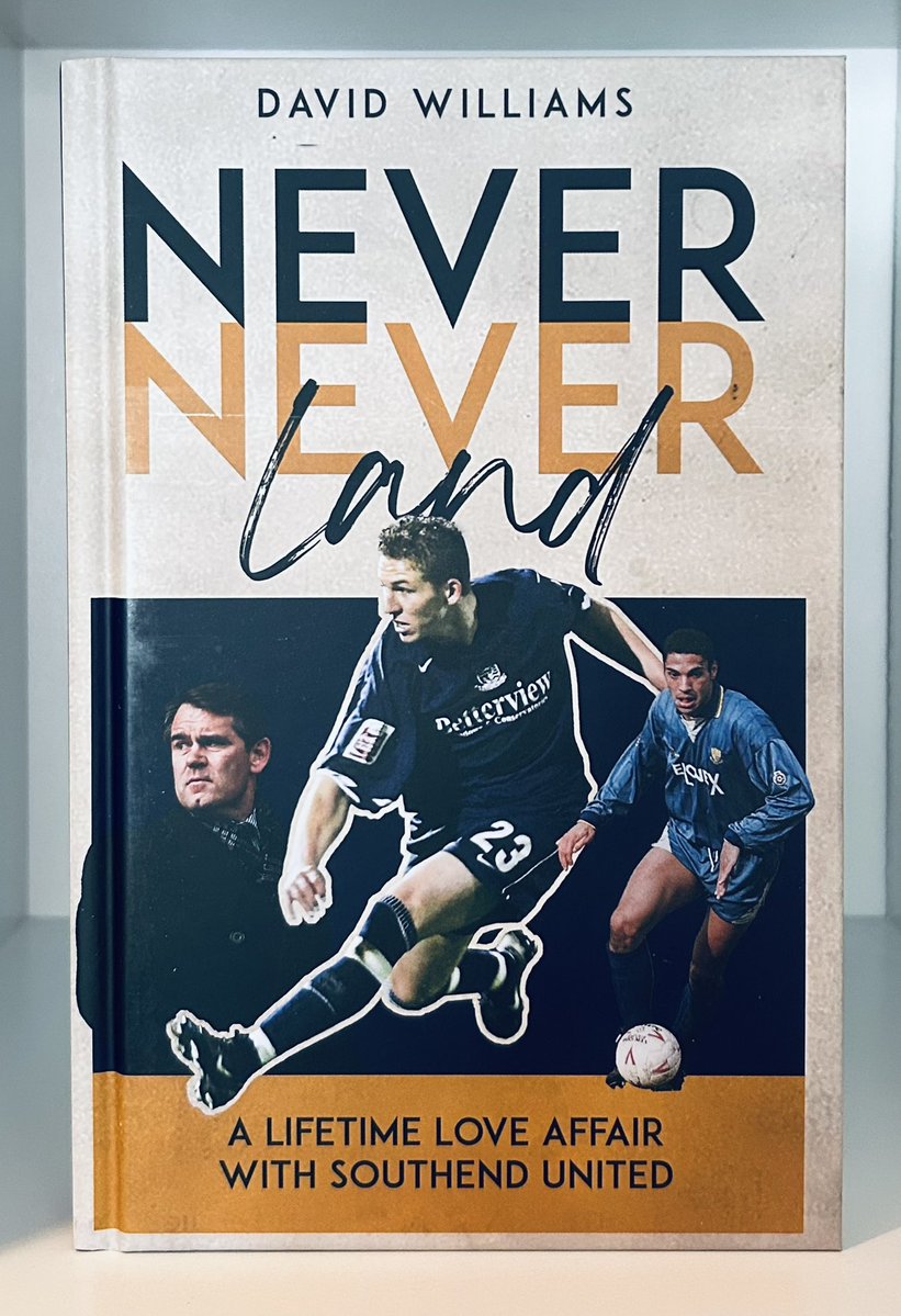 SoccerBooksLtd's tweet image. *OUT NOW*
Supporting a lower-division club may not always be rewarding, but it's rarely dull. Welcome to Never Never Land, an intimate & personal story of #SouthendUnited & English #football over the past 60 years ⚽️📚👇
soccer-books.co.uk/collections/ne…
@PitchPublishing #Shrimpers
