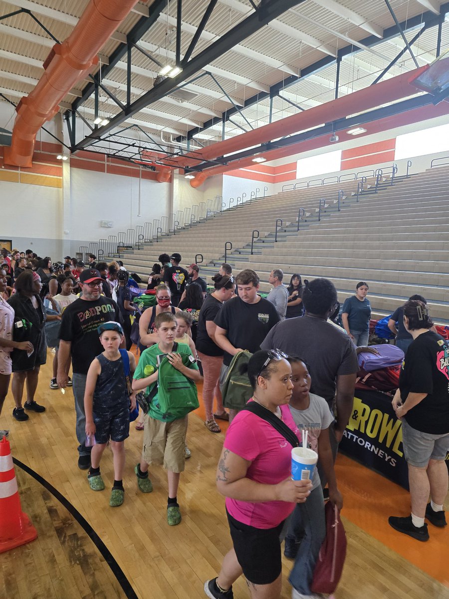Great Community Service Event at Mojave today! Opportunity to serve our North Las Vegas Community! GRATEFUL! 

HME!