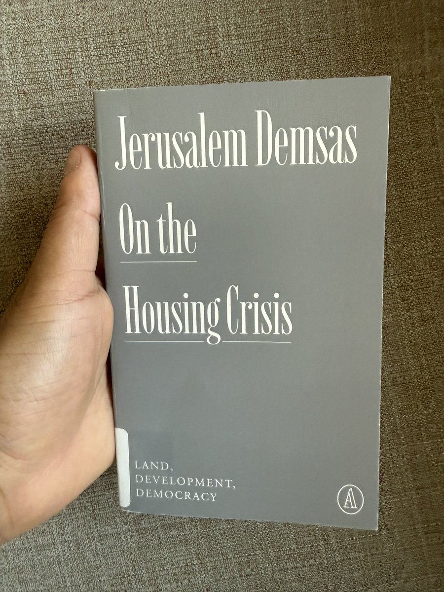 Echoing <a href="/rcobooth/">Rachel Cohen Booth</a> recommendation to buy <a href="/JerusalemDemsas/">Jerusalem</a> excellent new anthology of essays showcasing the wide spectrum of issues that have coalesced around housing in America to cause it to become unaffordable for so many families, which I reviewed for <a href="/BooksinFive/">Booksin5</a> below!

1/5