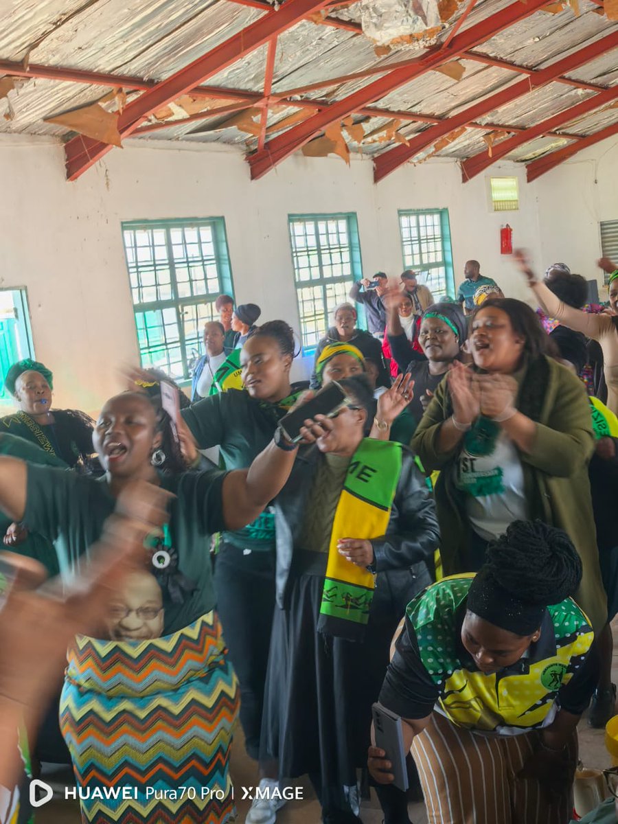 MkhontoweSizwex's tweet image. ✨ A Day of Power, Purpose, and Remembrance
On 20 July 2025, women of the MK Party gathered at Woodford Community Hall for the MKWL Launch Activation Programme, hosted by Uthukela Region in collaboration with other regions.
National Convenor Cde Nothando Shozi delivered a…